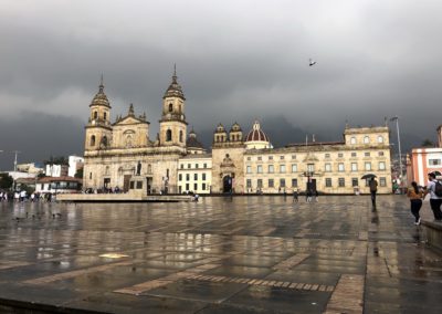 La cathédrale Primada sous la pluie
