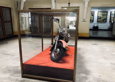 La Harley Davidson de Pablo Escobar exposée au musée de la police nationale de Bogotá