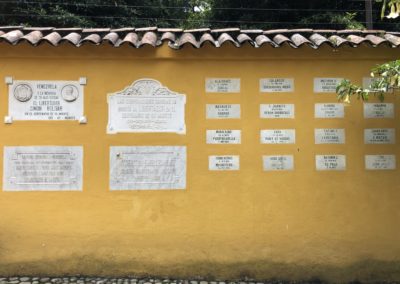 Quinta de Bolivar - plaques commémoratives